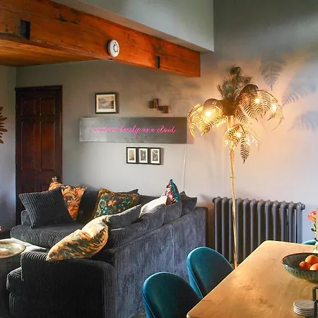 Semesterbostad Bandrake Barn *